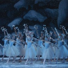 Балетная постановка Джорджа Баланчина «Щелкунчик» Куклы Роберта Тонера