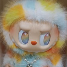 Яркий и неповторимый Лабубу Rock the Universe the Monsters номер 2 до конца недели 10 000