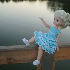 Отдых на карпятнике. Мэри на прогулке