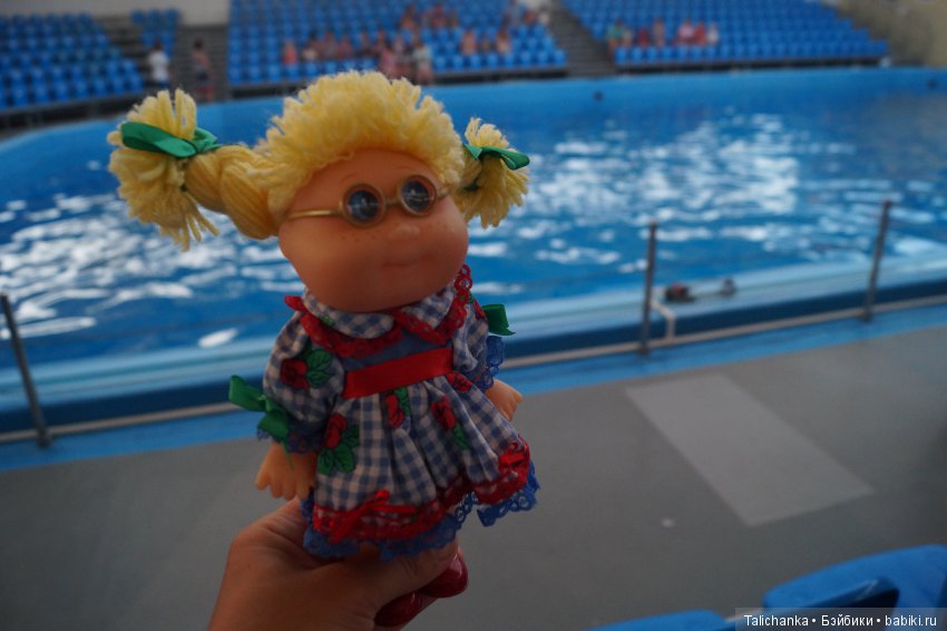 Лето 2017. Азовское море, ст. Голубицкая. Капустки Ксюшка и Ирэна на отдыхе