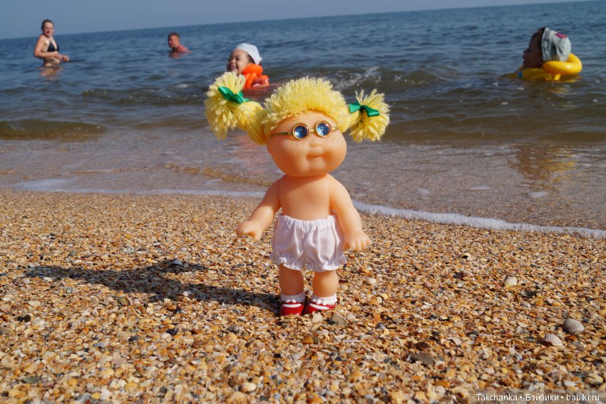 Лето 2017. Азовское море, ст. Голубицкая. Капустки Ксюшка и Ирэна на отдыхе (фото 6)