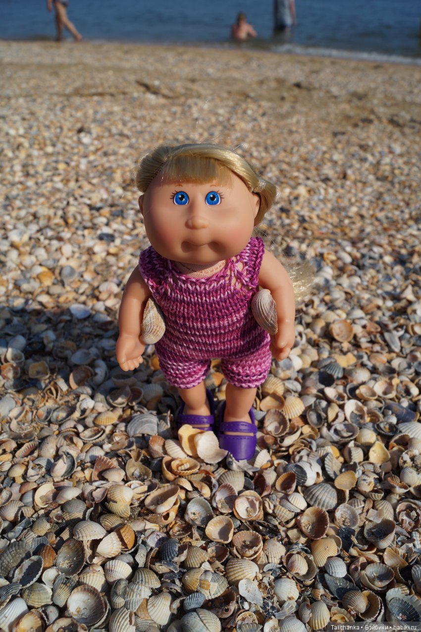 Лето 2017. Азовское море, ст. Голубицкая. Капустки Ксюшка и Ирэна на отдыхе (фото 9)