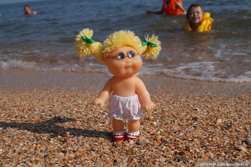 Лето 2017. Азовское море, ст. Голубицкая. Капустки Ксюшка и Ирэна на отдыхе (фото 5)