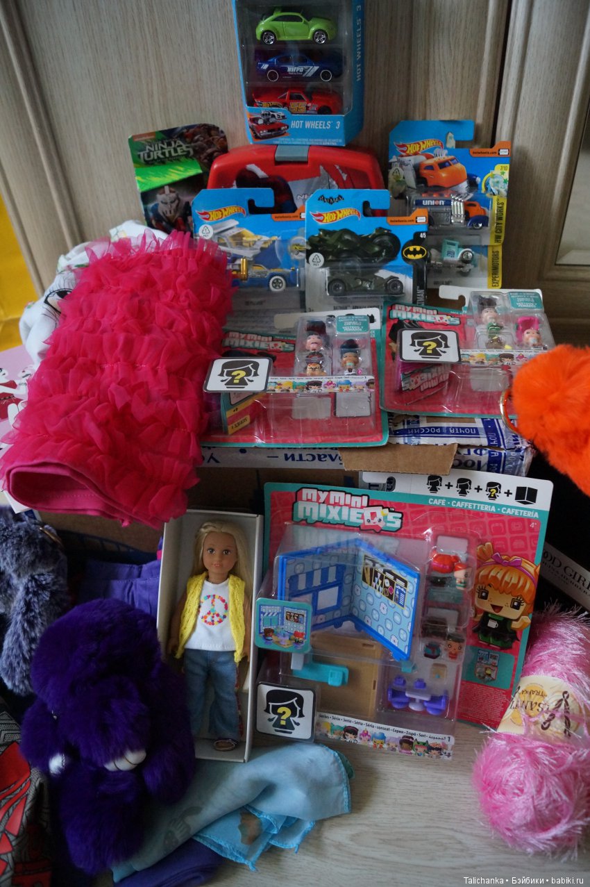 День рожденья прошёл, а подарки все дарят и дарят