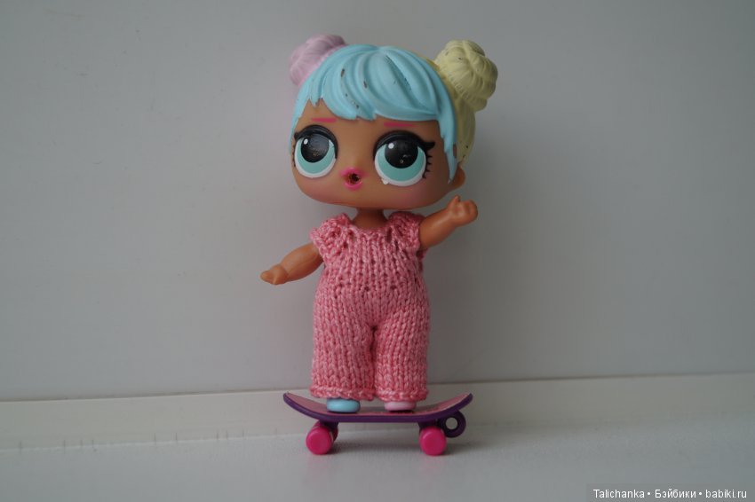Новая неделя начала с новых нарядов для LOL (фото 9)