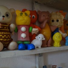 Обзор пластмассовых игрушек СССР, которые живут в моём музее