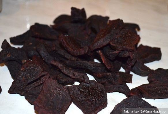 А помните что мы ели в детстве? Пестики, сухарница, помидоры с сахаром