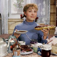 А помните что мы ели в детстве? Пестики, сухарница, помидоры с сахаром