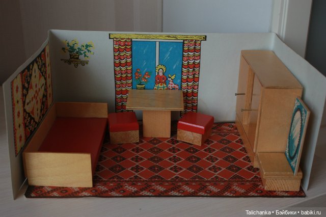 Модели из картона, бумаги, дерева: Коллекционная мебель и кукольный дом