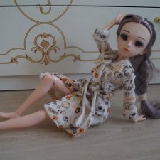 Я подарила сестрёнке куклу, она назвала её Агата