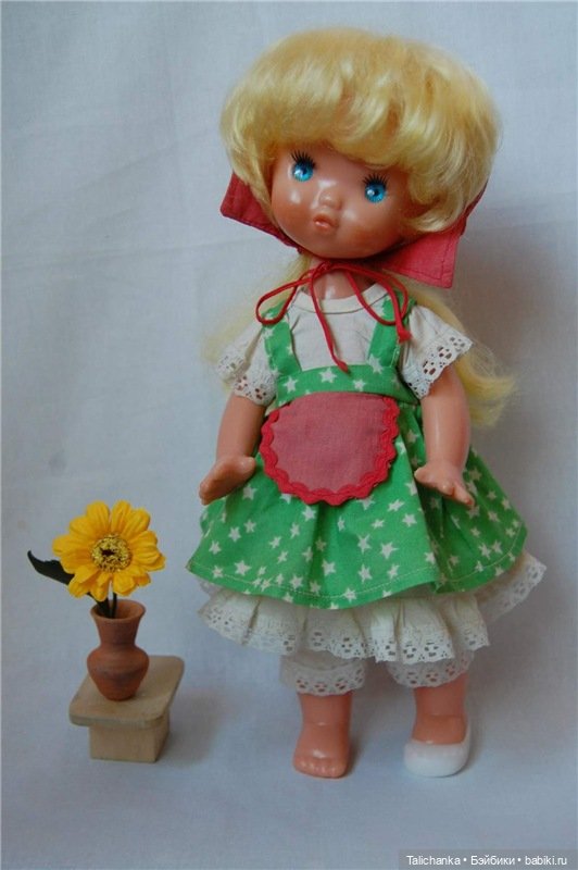 Третья июльская выписка. Вылечила восемь кукол СССР! И всем сшила наряды - за неделю