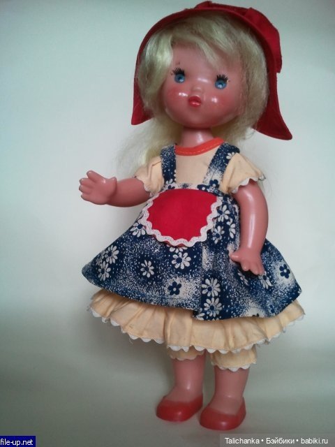 Третья июльская выписка. Вылечила восемь кукол СССР! И всем сшила наряды - за неделю