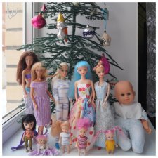 Вторая выписка декабря. Главная героиня нового года поправила своё здоровье. Лечим покусанные руки Барби, удаляем жир с волос, дарим китайчатам новую кукольную жизнь