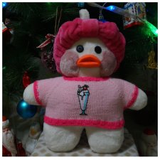 Агаша сшила подарок  для сестры на новый год и купальник для Свег LOL OMG