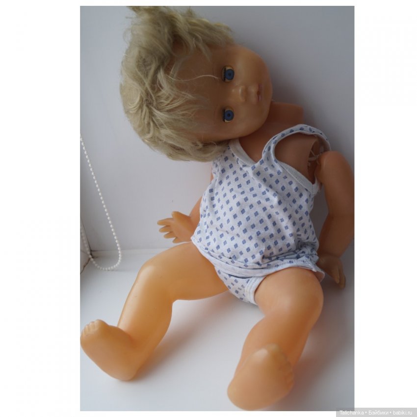 Вторая выписка марта. Нейрохирург вылечил девочку. Снова убираем банчемсы из волос Маши. Соединила голову и тело, получилась