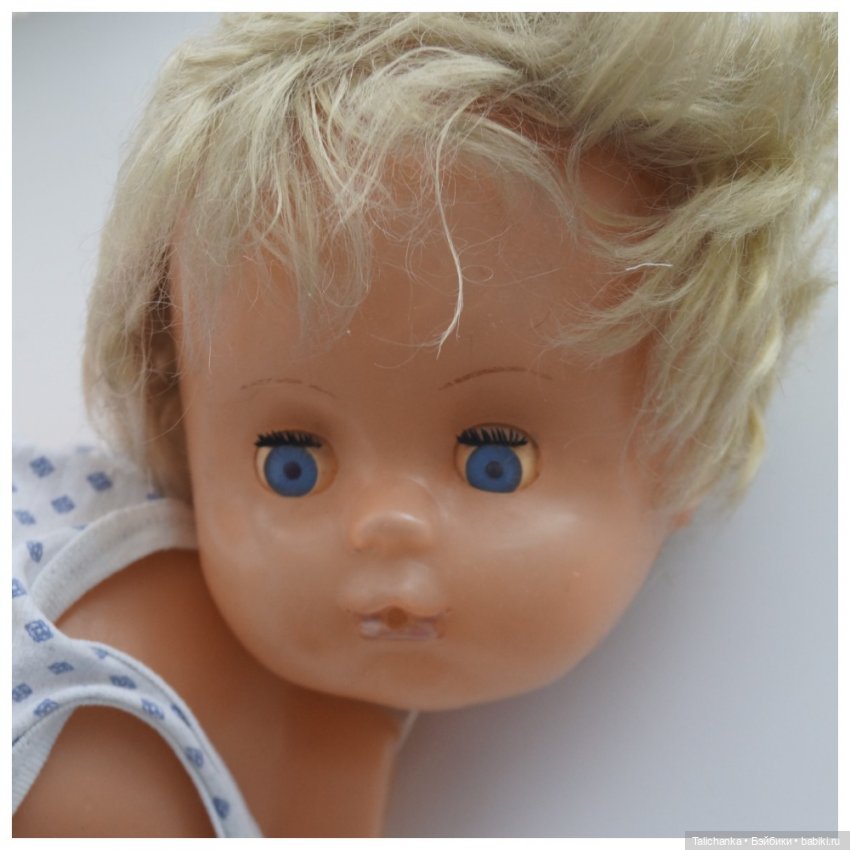 Вторая выписка марта. Нейрохирург вылечил девочку. Снова убираем банчемсы из волос Маши. Соединила голову и тело, получилась