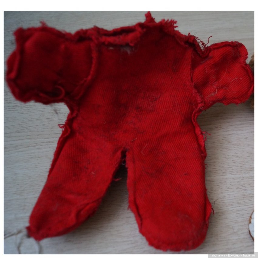 Вторая выписка марта. Нейрохирург вылечил девочку. Снова убираем банчемсы из волос Маши. Соединила голову и тело, получилась