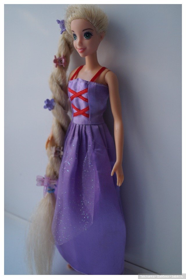 Вторая выписка марта. Нейрохирург вылечил девочку. Снова убираем банчемсы из волос Маши. Соединила голову и тело, получилась