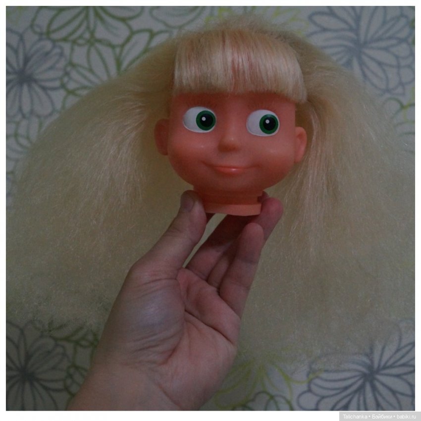 Вторая выписка марта. Нейрохирург вылечил девочку. Снова убираем банчемсы из волос Маши. Соединила голову и тело, получилась