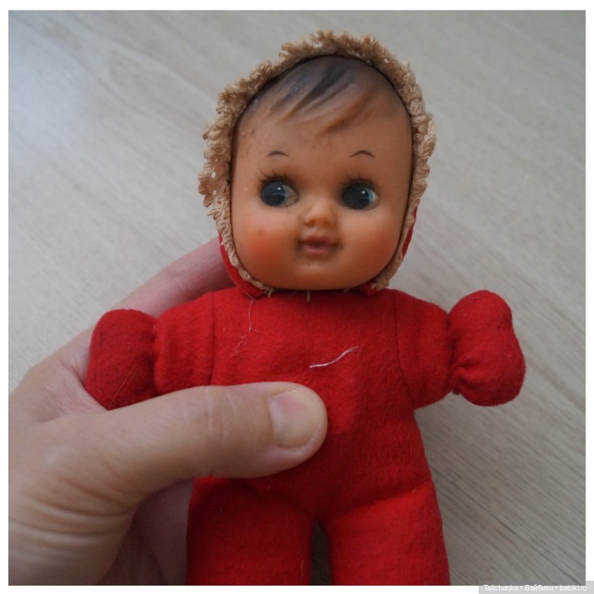 Вторая выписка марта. Нейрохирург вылечил девочку. Снова убираем банчемсы из волос Маши. Соединила голову и тело, получилась