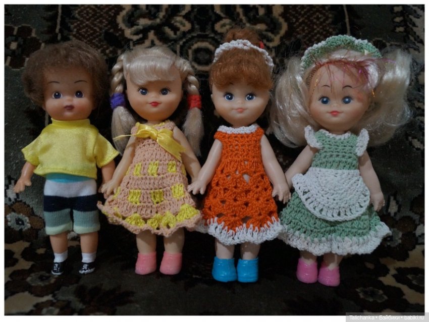 Вторая выписка апреля. Паяем отломанные ножки. Утерян шейный шарнир, меняем его на бусину. Тройной обмен телами и головами