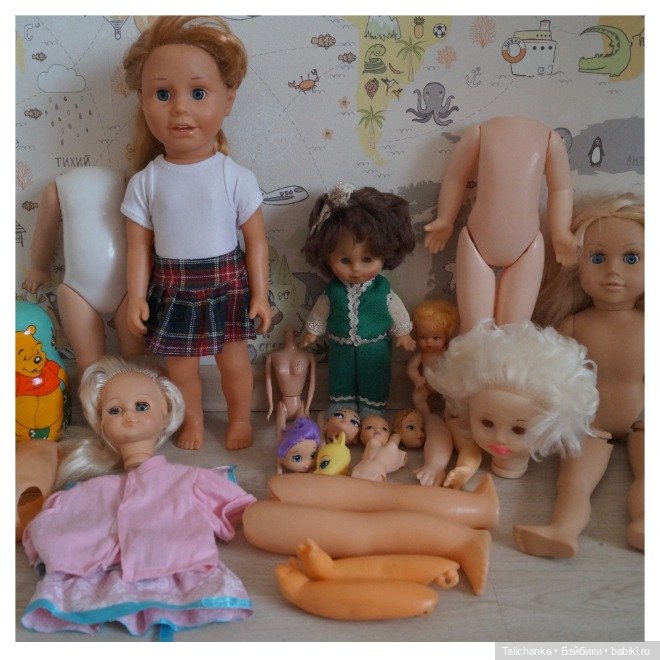 Посылочка с очень интересными куклами