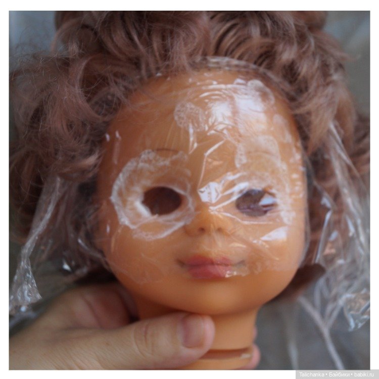 Четвёртая выписка апреля. Замена тела, флокировка с частичной прошивкой, раскрошилась шея Анны, лепка потерявшейся ножки