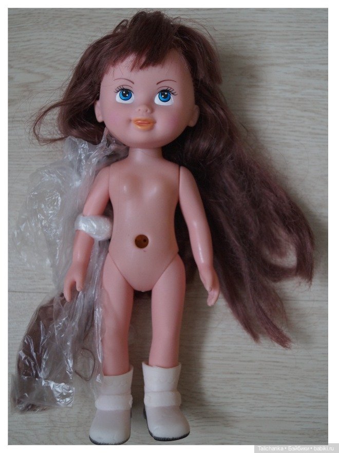 Четвёртая выписка апреля. Замена тела, флокировка с частичной прошивкой, раскрошилась шея Анны, лепка потерявшейся ножки