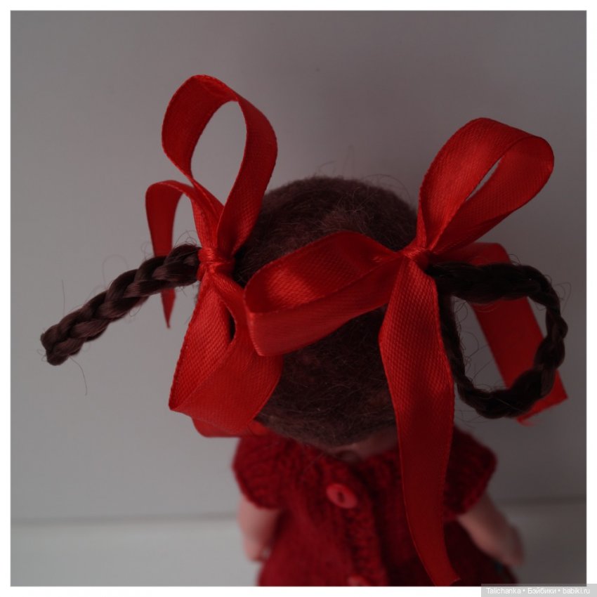 Четвёртая выписка апреля. Замена тела, флокировка с частичной прошивкой, раскрошилась шея Анны, лепка потерявшейся ножки