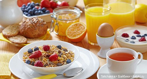 Пятая апрельская выписка. Выписываются девушки-красавицы, наводим красоту