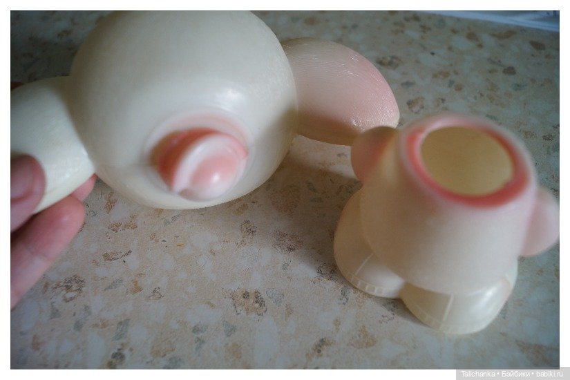 Четвёртая выписка мая. Одноклассница привезла мне куклу из Ярославской области. Куклы замарашки стали красавицами. Из