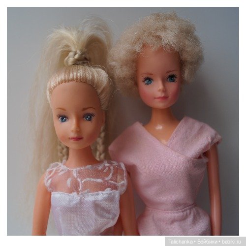 Четвёртая выписка мая. Одноклассница привезла мне куклу из Ярославской области. Куклы замарашки стали красавицами. Из