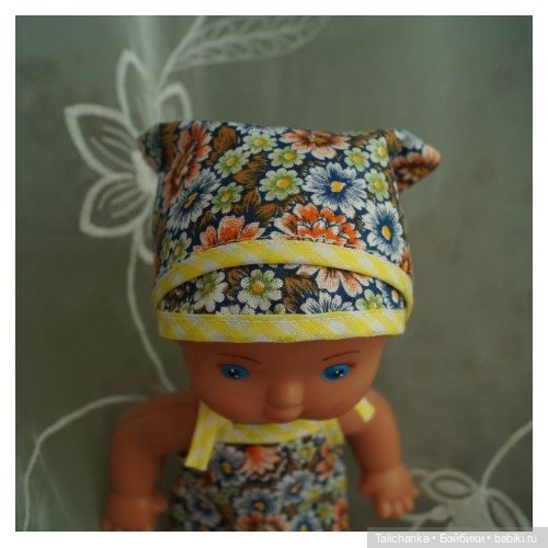 Четвёртая выписка мая. Одноклассница привезла мне куклу из Ярославской области. Куклы замарашки стали красавицами. Из