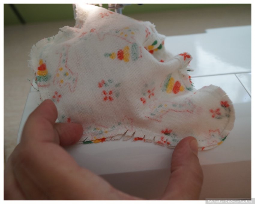 Выкройка тела (+ сарафанчик) для мягонькой куколки, ростом примерно 25 см