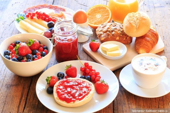 Третья выписка июля. Мишка здоров, лапки целы. Паяем плечико донецкому Илюше. Один Егорка от Весны здоров