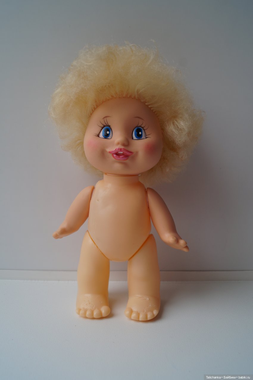 Пятая выписка июля. Новые волосы для горьковской девочки. Карлсон здоров. Две Женьки прихорошились. Оленьки снова видят