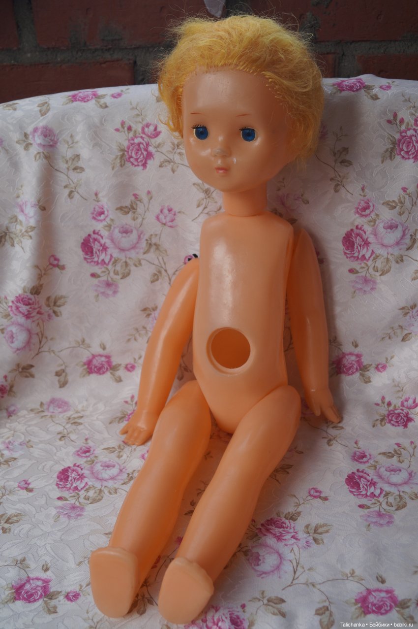 Пятая выписка июля. Новые волосы для горьковской девочки. Карлсон здоров. Две Женьки прихорошились. Оленьки снова видят