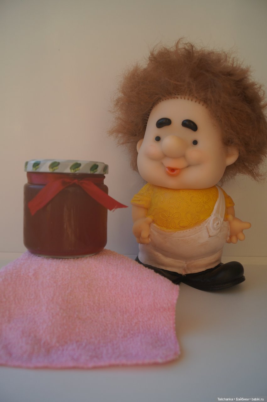 Пятая выписка июля. Новые волосы для горьковской девочки. Карлсон здоров. Две Женьки прихорошились. Оленьки снова видят