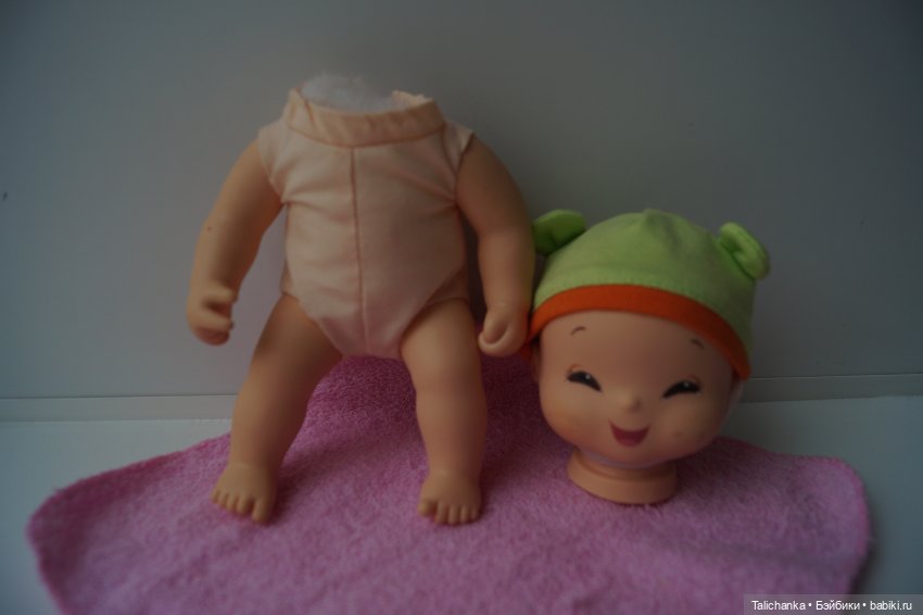 Первая выписка августа. Маришка здорова, малышу пришили ножку, Борис Анатольевич починил стульчик, зверюшки обрели зрение