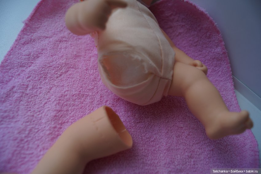 Первая выписка августа. Маришка здорова, малышу пришили ножку, Борис Анатольевич починил стульчик, зверюшки обрели зрение