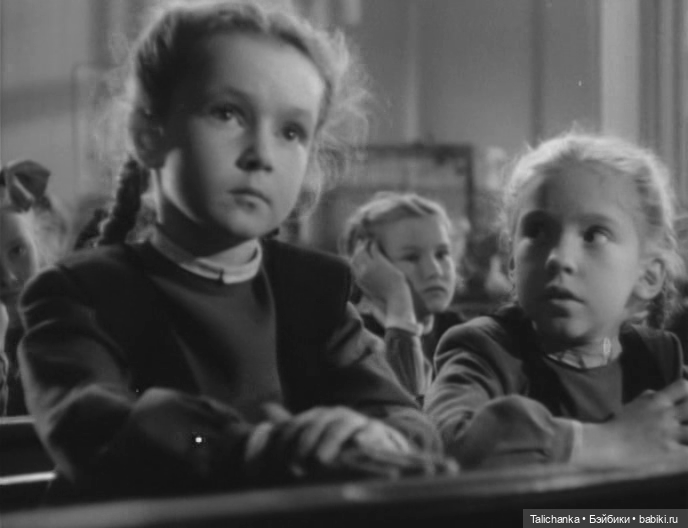 Первая выписка августа. Маришка здорова, малышу пришили ножку, Борис Анатольевич починил стульчик, зверюшки обрели зрение