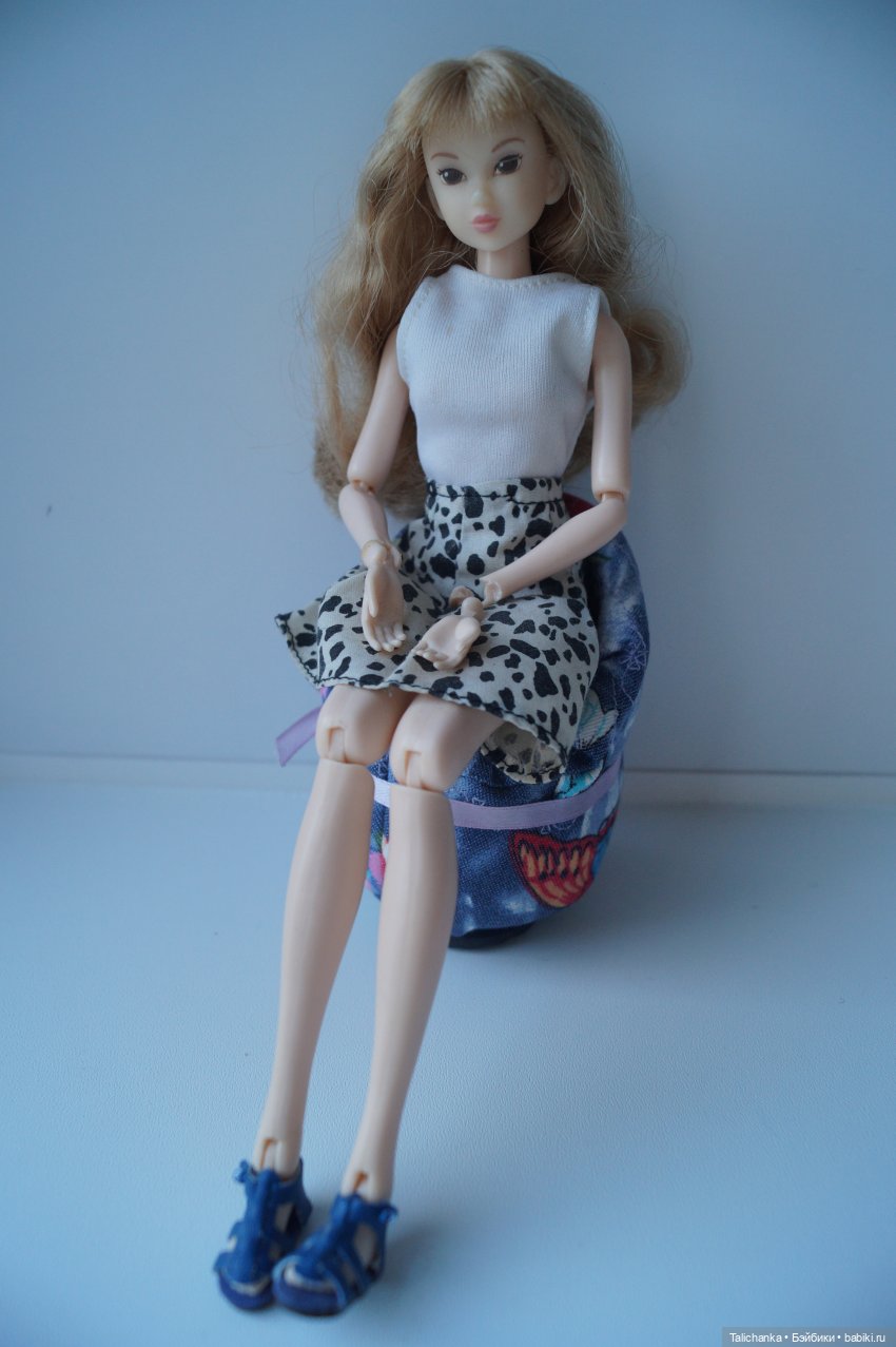 Вторая выписка августа. Вправлено 2 перелома шеи и один перелом запястья. Прошиваем волосы, восстанавливаем роспись акрилом