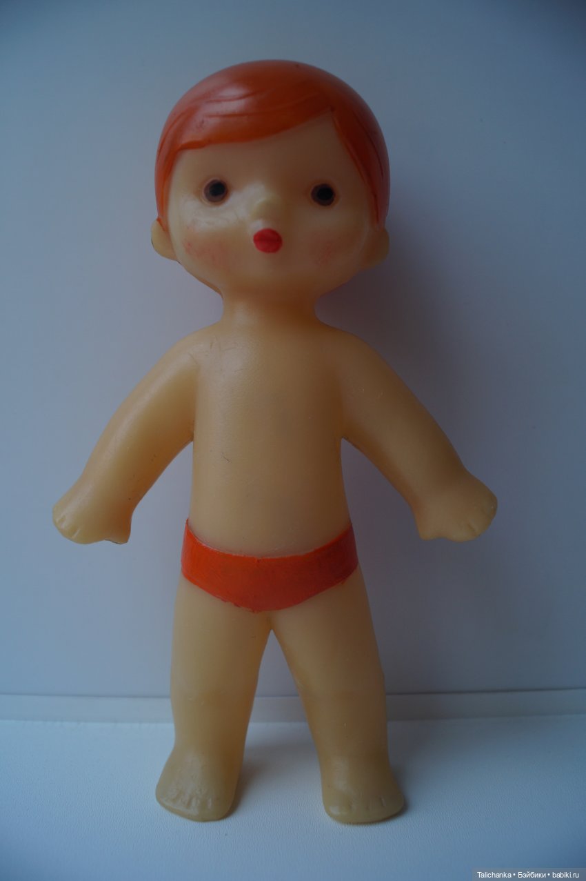 Вторая выписка августа. Вправлено 2 перелома шеи и один перелом запястья. Прошиваем волосы, восстанавливаем роспись акрилом