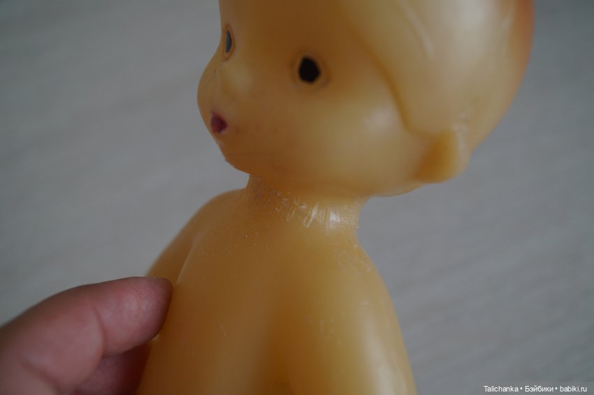 Вторая выписка августа. Вправлено 2 перелома шеи и один перелом запястья. Прошиваем волосы, восстанавливаем роспись акрилом