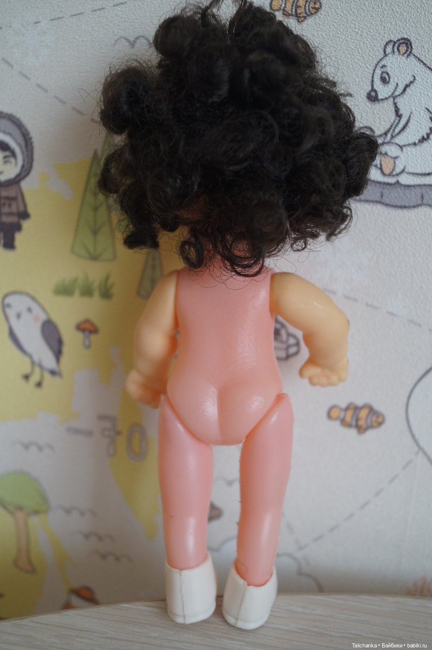 Вторая выписка августа. Вправлено 2 перелома шеи и один перелом запястья. Прошиваем волосы, восстанавливаем роспись акрилом