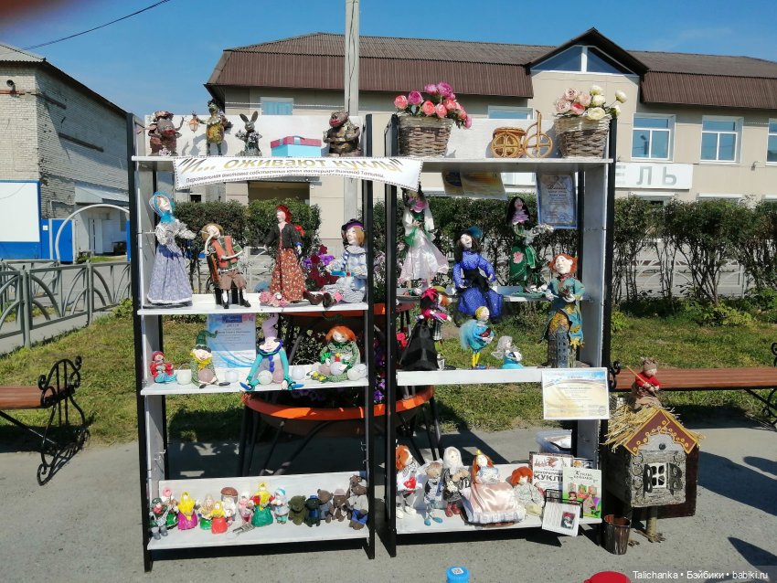 Вторая выписка августа. Вправлено 2 перелома шеи и один перелом запястья. Прошиваем волосы, восстанавливаем роспись акрилом