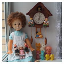 Третья выписка августа. Паяем переломы пальчиков, меняем рассохшиеся резинки,часы-ходики снова работают