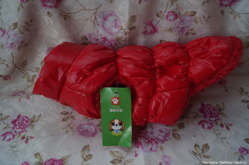 Пришла посылка с мягкими игрушками, а ещё одна с куклами