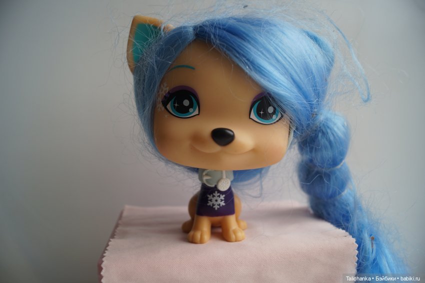 Третья выписка сентября. Паяем маму Умки, клеим колкий пластик, нейрохирург вылечил верблюда. Восстанавливаем волосы паром