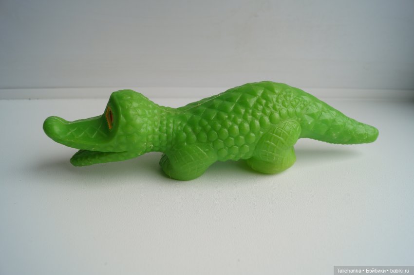 Третья выписка сентября. Паяем маму Умки, клеим колкий пластик, нейрохирург вылечил верблюда. Восстанавливаем волосы паром